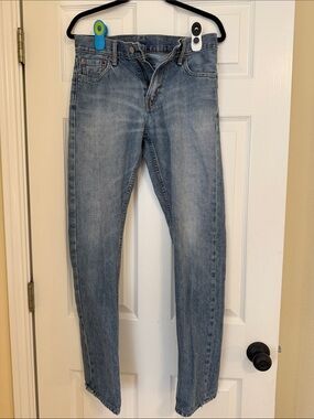 Levi's Light Blue Slim Straight Jeans - Classic Faded Wash